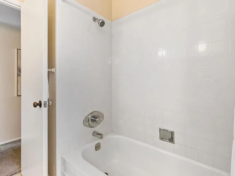 12521 Fredericksburg Dr — Photo 28