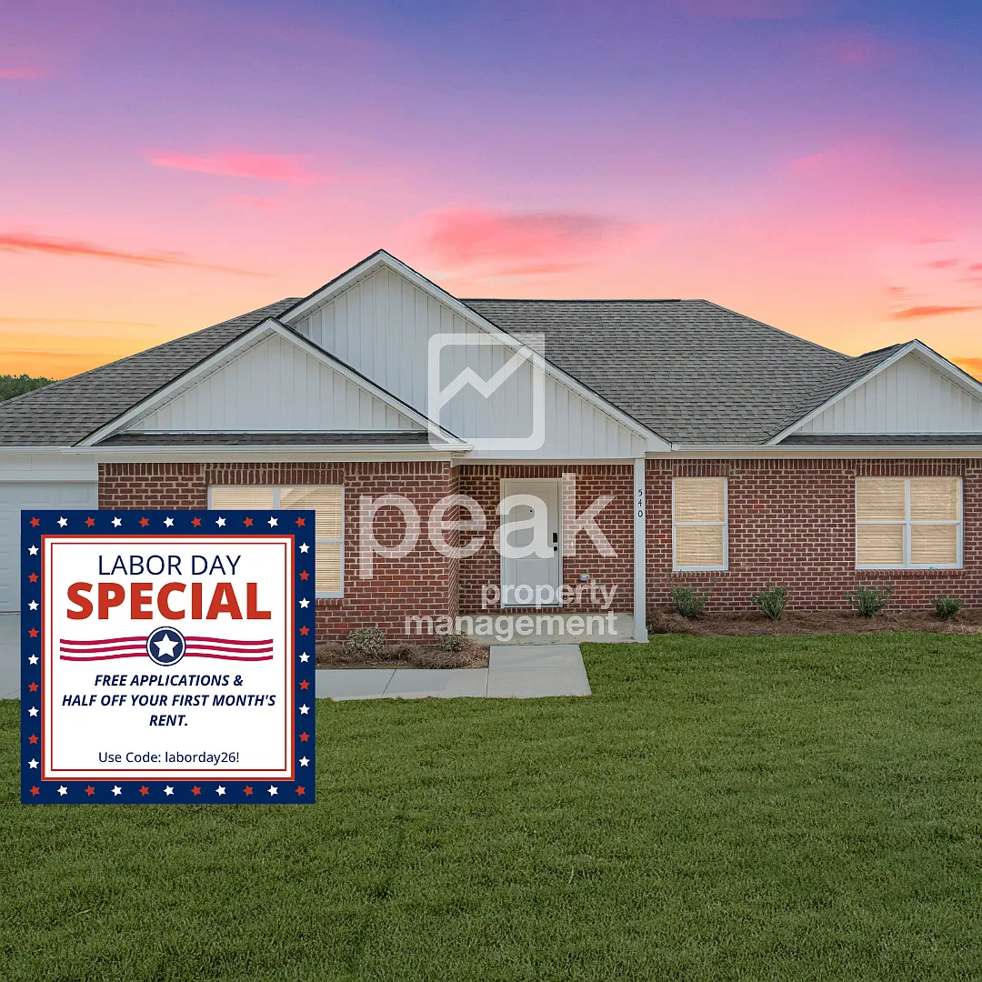 $1650! Beautiful 3Bed 2Bath in newly built Woodland Circle! Apply by 9/8 for Labor Day Savings! S... — Photo 1
