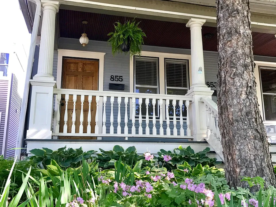 855 Ashland Ave