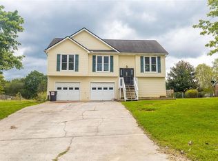 34 Valley Creek Dr SW, Cartersville, GA 30120