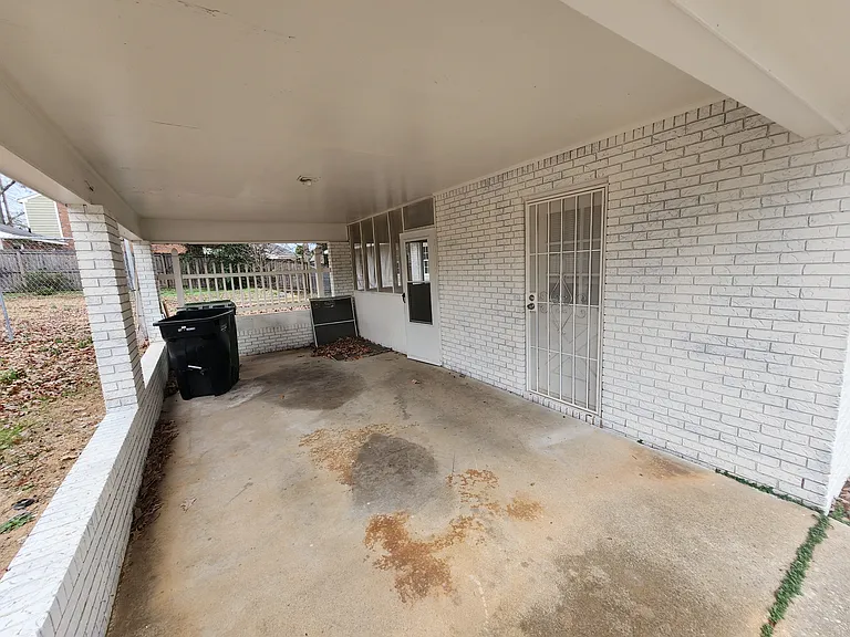 5401 Lichfield Rd — Photo 44