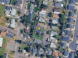 141 Fenton Ave, Molalla, OR