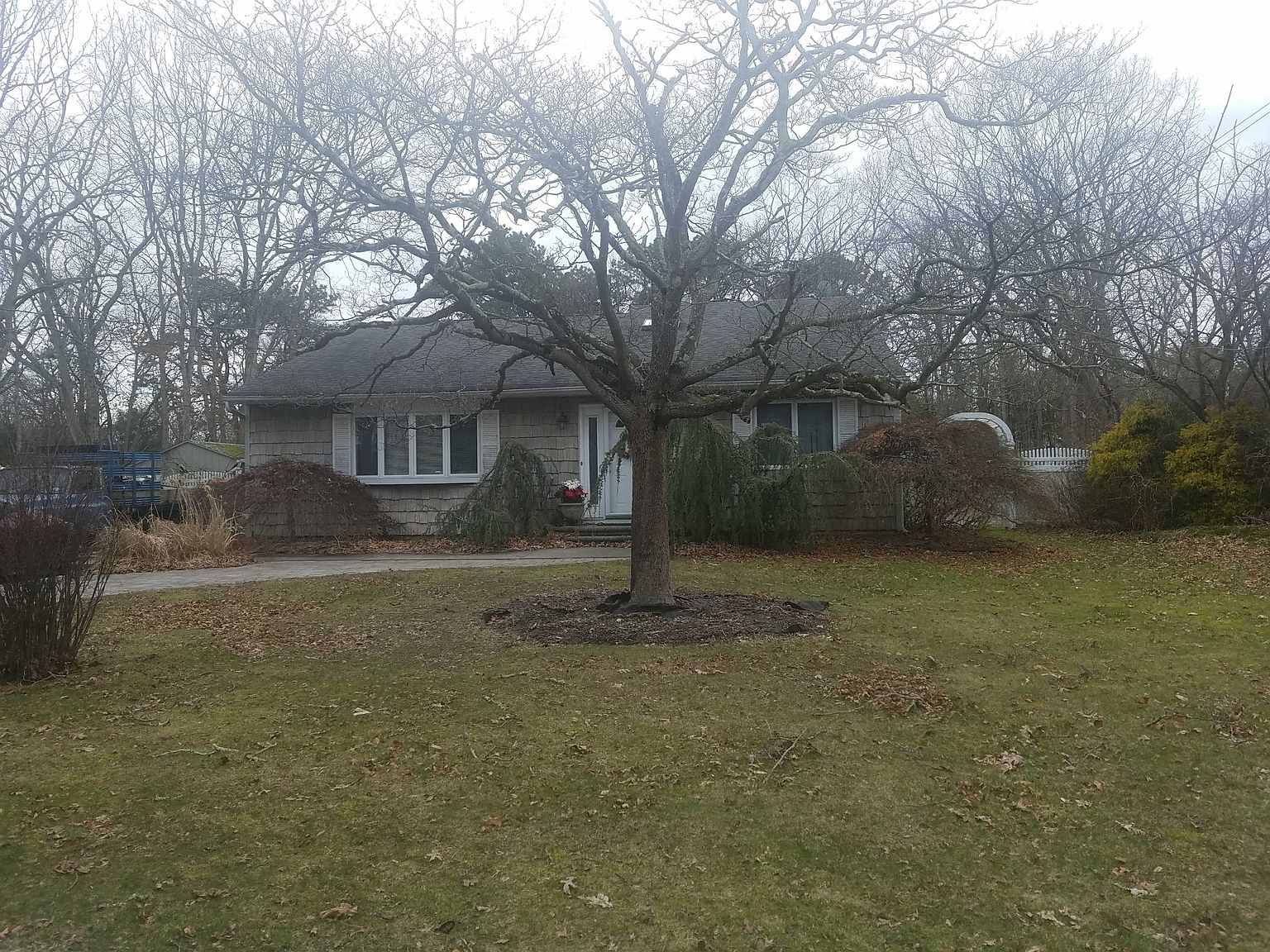 574 Smithtown Ave, Bohemia, NY 11716 Zillow