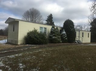 42 Franks Rd, Golconda, IL 62938