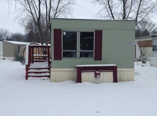 2057 Rustic Trl, Mogadore, OH 44260