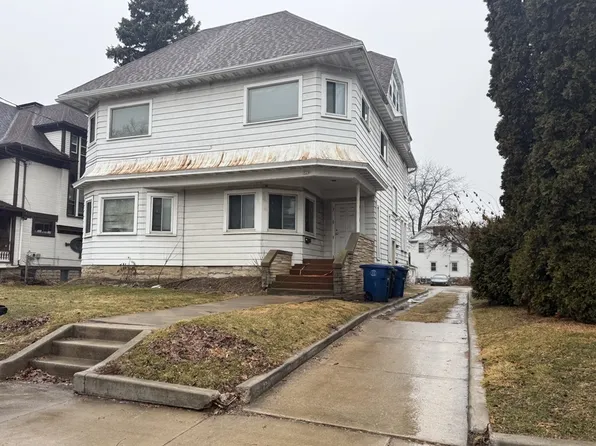 929 Jackson St, Oshkosh, WI 54901