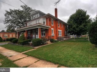 31 E 2nd St, Boyertown, PA 19512