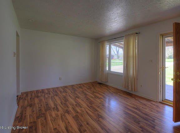 1108 Joyce Court-4