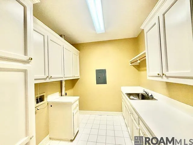 16756 Amberwood Dr — Photo 20