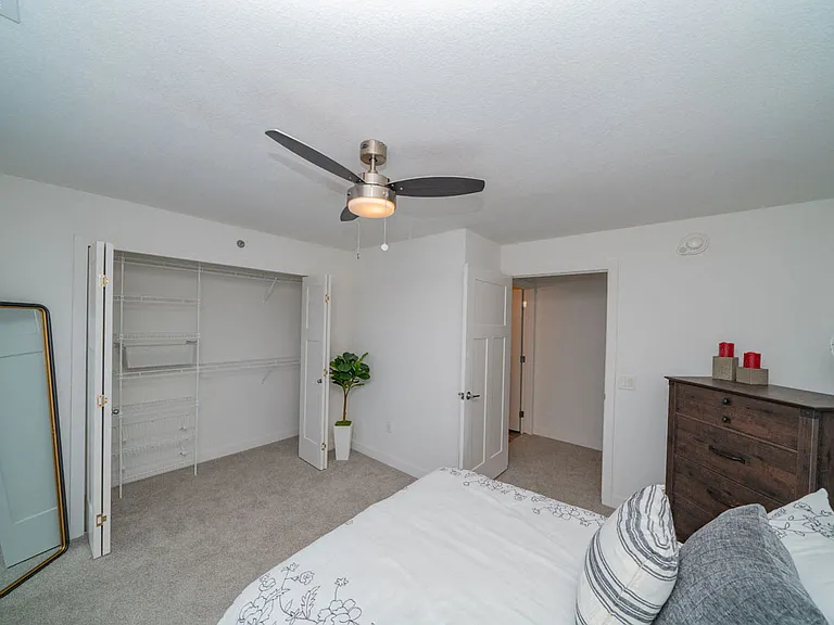 Strathmore Apartment Homes — Photo 12