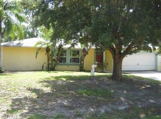 18221 Apple Rd, Fort Myers, FL 33967