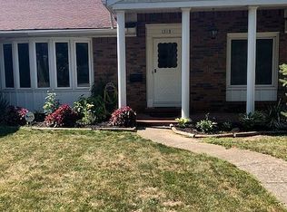 1218 Schultz St, Defiance, OH 43512