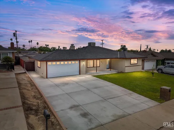 2831 Crest Dr, Bakersfield, CA 93306