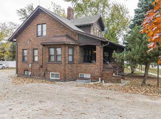 34130 Utica Rd, Fraser, MI 48026