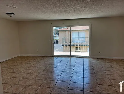 2 bed, 900 sqft, $2,095 — Photo 4