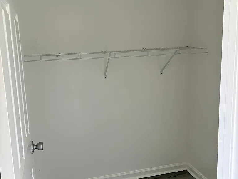 6114 E Pike St — Photo 12