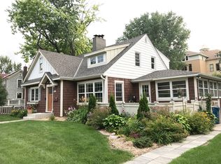 260 Morse Ave APT 1, Excelsior, MN 55331