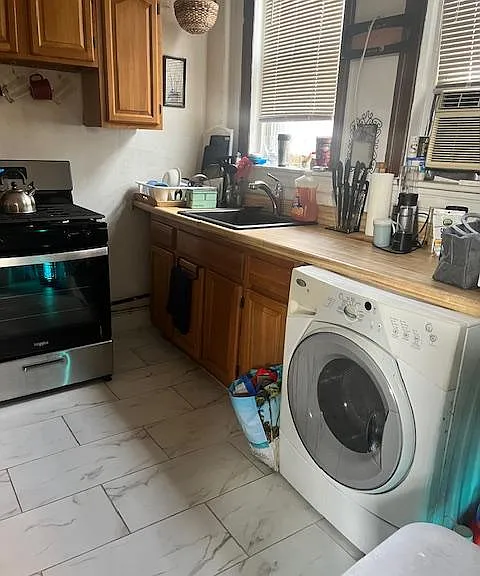 5941 Carpenter St #B — Photo 3
