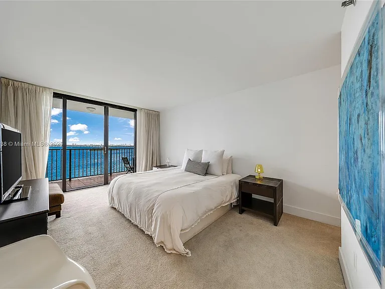 801 N Venetian Dr #903 — Photo 22