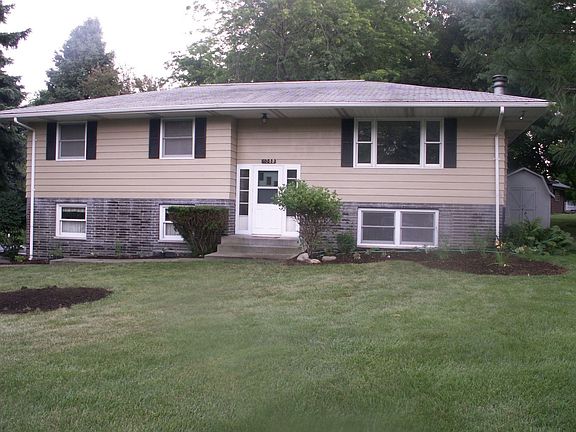 Beautiful Front Yard