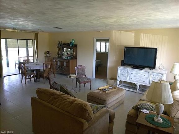 3rd image of 35 Eustis Ave