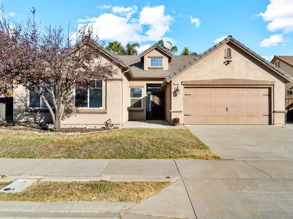 1738 Castle Way, Lemoore, CA 93245