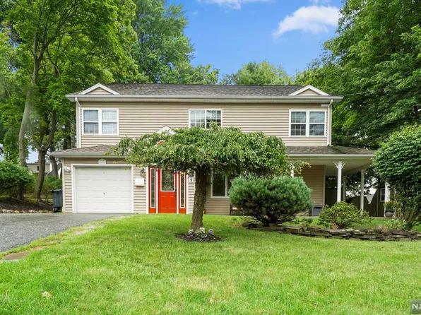 402 Crest Dr, Northvale, NJ 07647