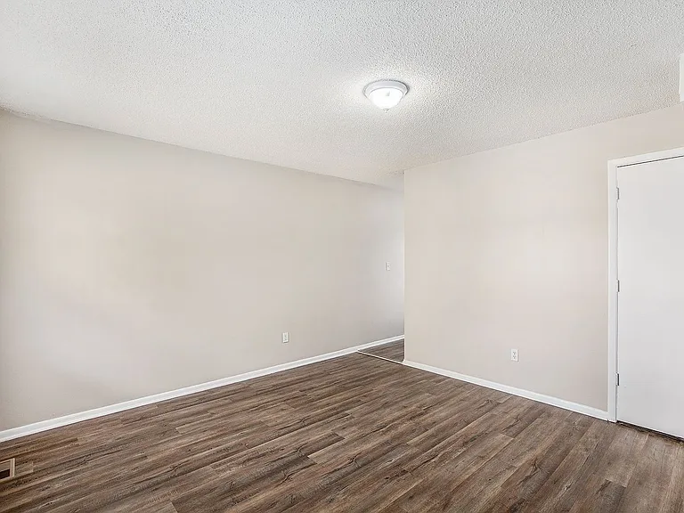18717 E Blackhawk Trl — Photo 5