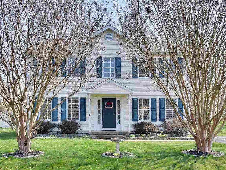 1st image of 24 Ceocia Ln