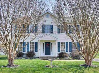 24 Ceocia Ln, Stuarts Draft, VA 24477