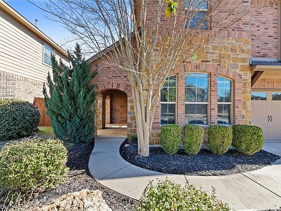 3rd image of 3505 Chalkstone Ln