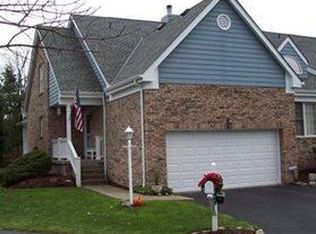 54 Pond Ct S, Bridgeville, PA