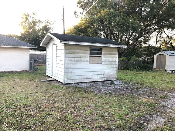 4th image of 606 Osceola Dr