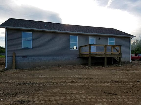 3rd image of 64 Starr Dr
