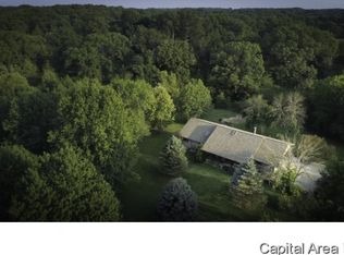 2503 N Quarry Rd, Trivoli, IL 61569