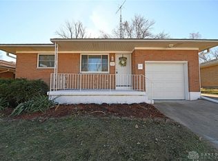 332 E Nottingham Rd, Dayton, OH 45405