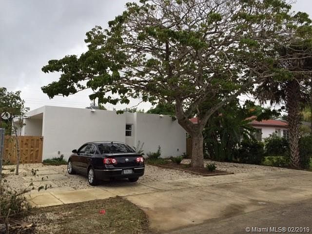 1st image of 426 NW 82nd Ter