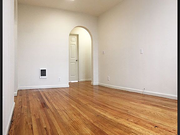 4th image of 529 Glenrock Ave #531