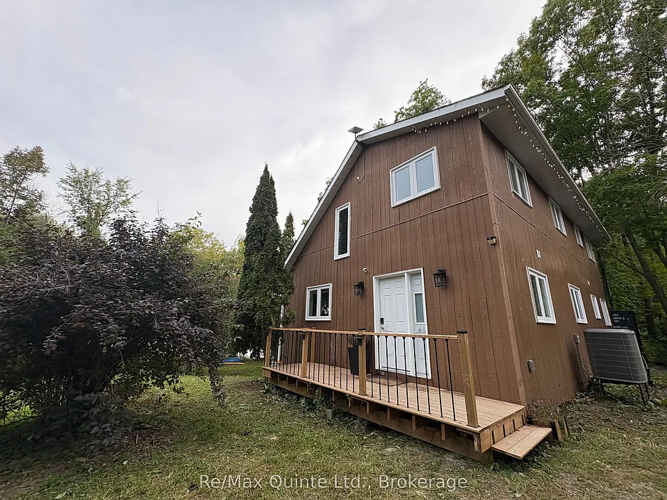 3870 Hideaway Ln