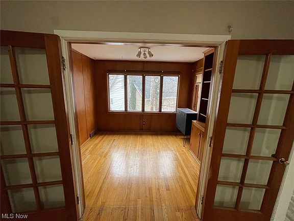4th image of 3740 Washington Blvd