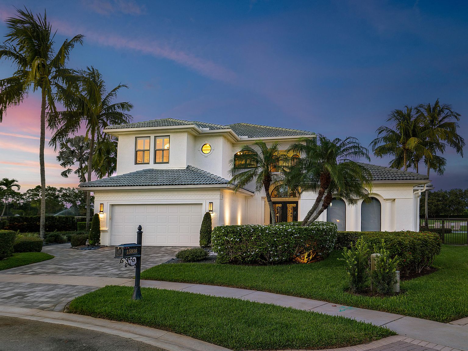 15936 Brier Creek Dr