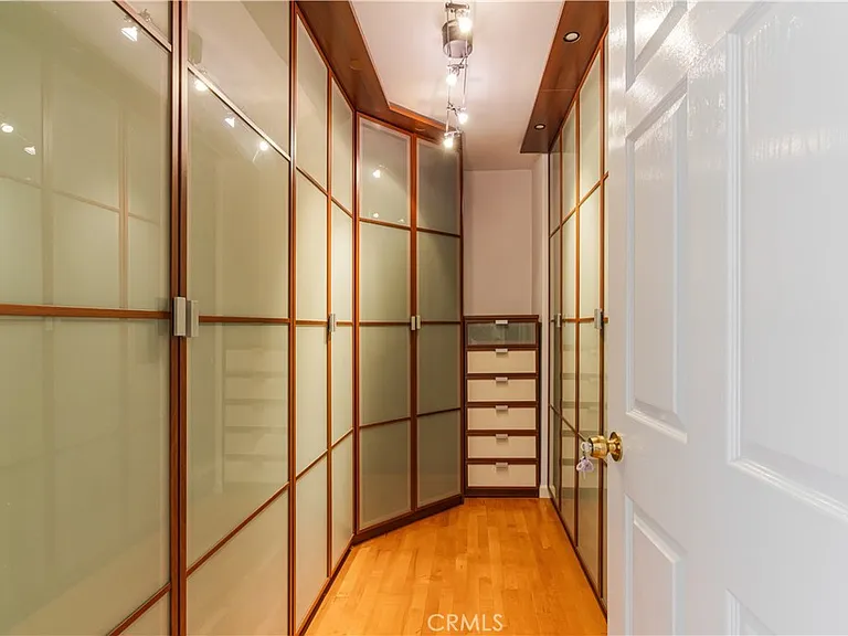 2396 Venus Dr — Photo 19
