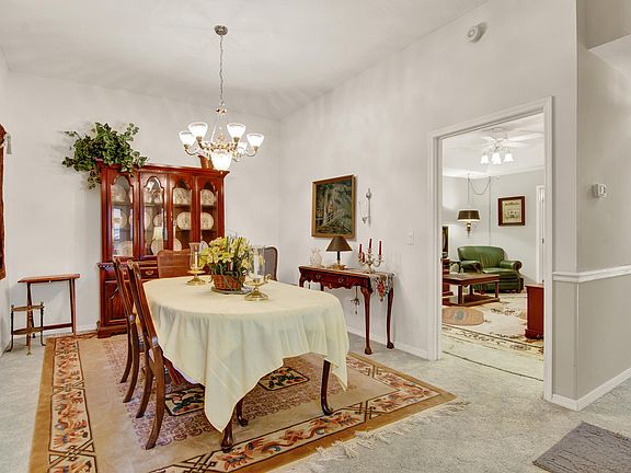 5th image of 1828 Sabal Palm Dr