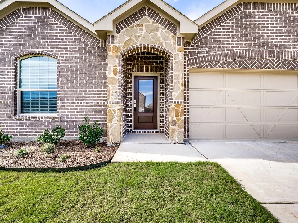 3621 Kaufman Ct