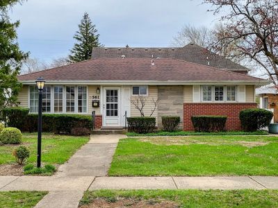15W561 Victory Pkwy, Elmhurst, IL, 60126