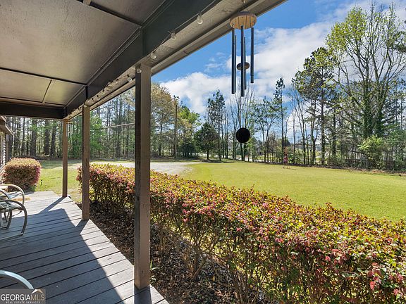 5th image of 2037 Hampton Locust Grove Rd