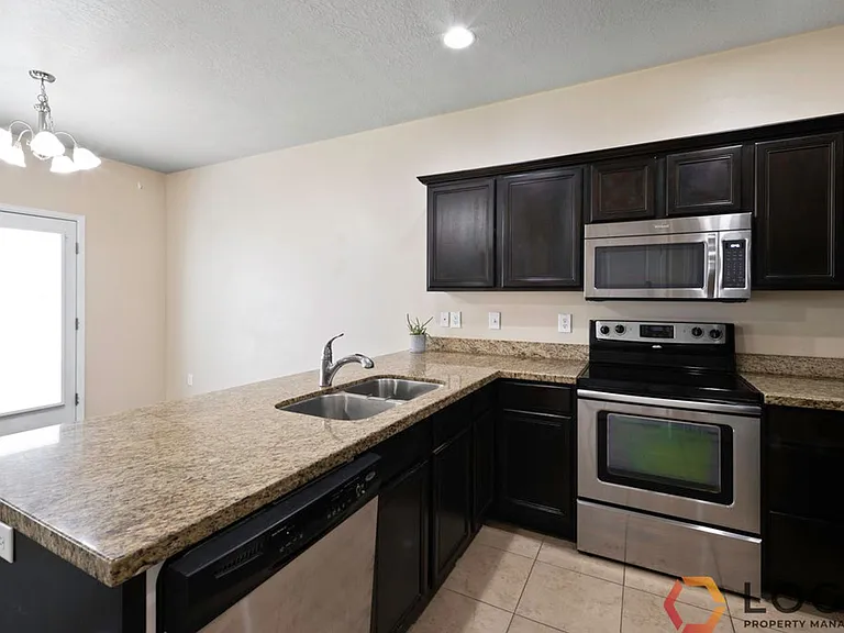 7909 Spring Station Way — Photo 10