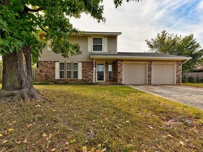 308 E Carson Ln, Mustang, OK, 73064