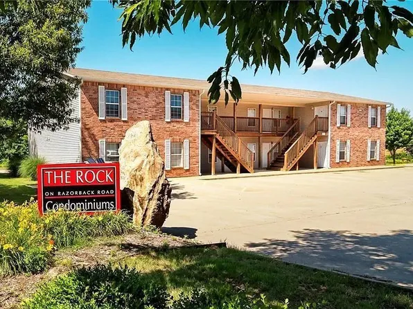 1437 W Sligo St APT 3, Fayetteville, AR 72701