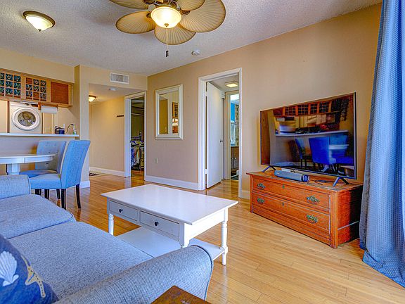 3rd image of 3930 S Roosevelt Blvd APT W314